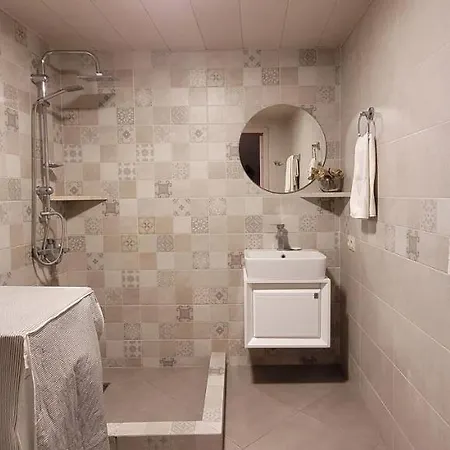 Number 4 - Apartment In Old Tbilisi Exterior photo